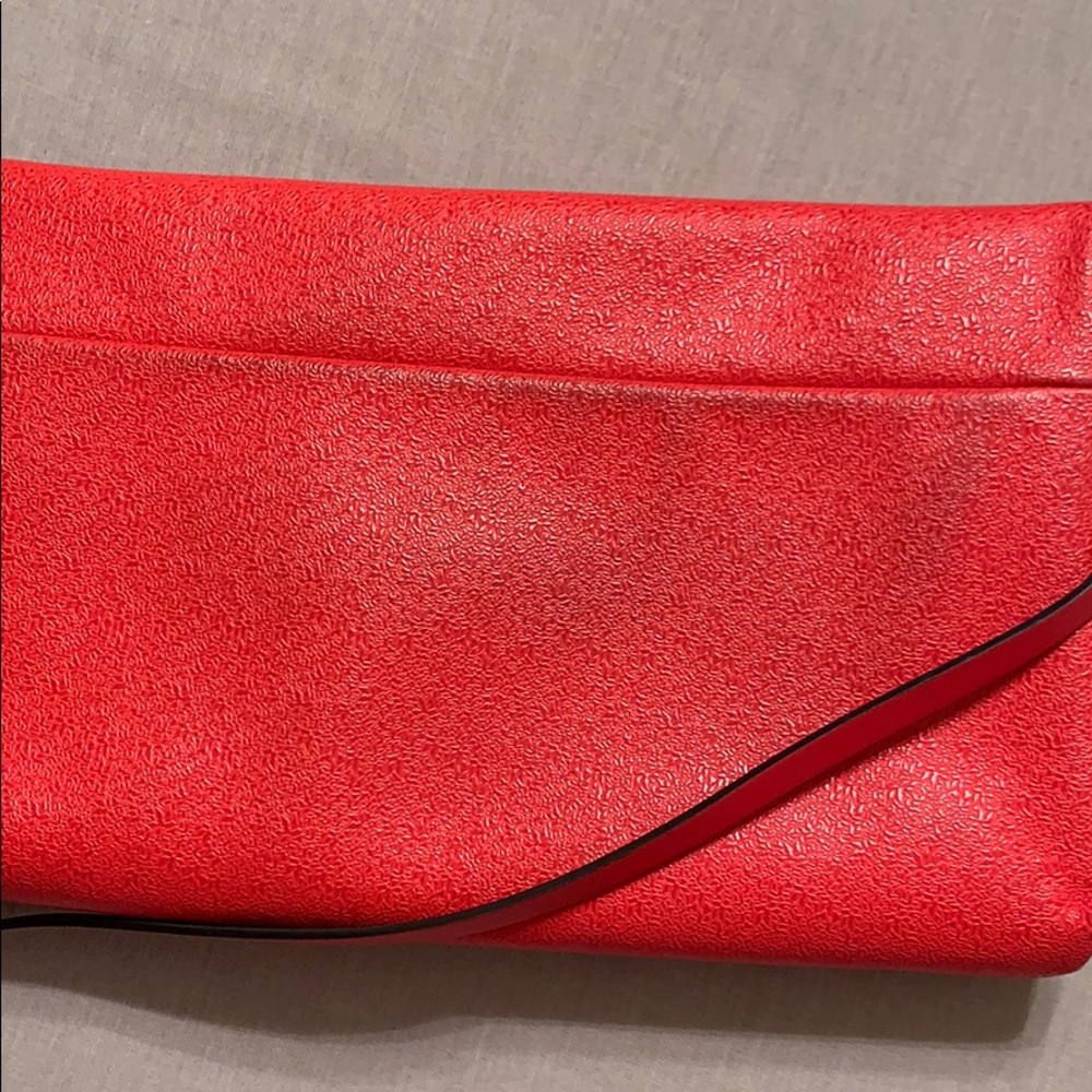 👜red CHHC purse - Picture 5 of 5